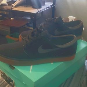Nike shoe